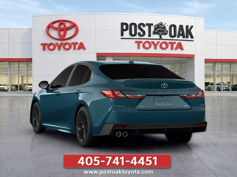 New 2026 Toyota Camry Hybrid FWD image 4
