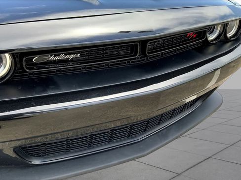 Used 2019 Dodge Challenger R/T Scat Pack w/ Dynamics Package RWD image 30