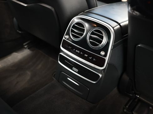 Used 2015 Mercedes-Benz S 65 AMG Sedan image 59