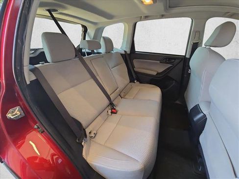 Used 2017 Subaru Forester 2.5i Premium AWD/4WD image 18