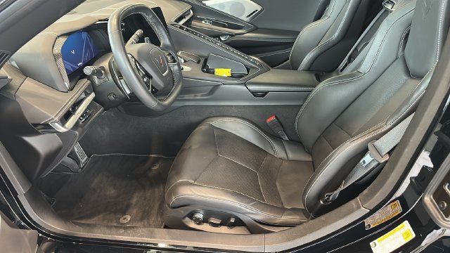 Used 2021 Chevrolet Corvette Stingray Preferred Cpe w/ Battery Protection Package RWD image 9