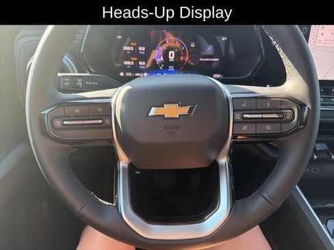 Used 2026 Chevrolet Colorado LT w/ LT Convenience Package AWD/4WD image 11