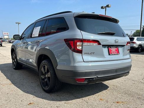 Used 2022 Honda Pilot TrailSport image 3