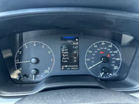 Used 2023 Toyota Corolla Cross LE FWD image 26