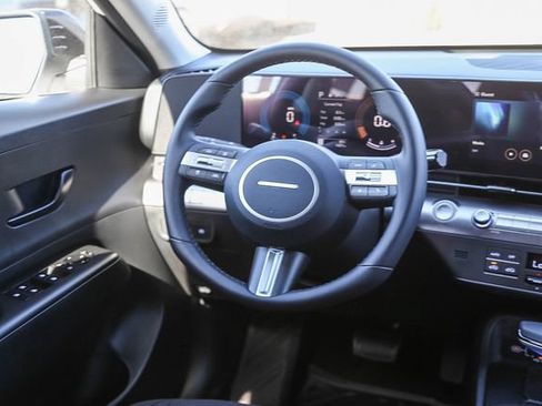 Used 2026 Hyundai Kona SEL Sport FWD image 17