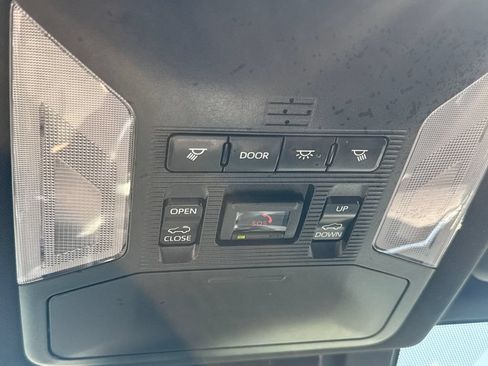 Used 2021 Toyota RAV4 XSE AWD/4WD image 33