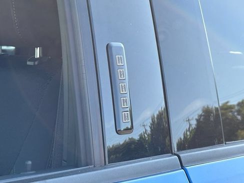 Used 2023 Ford F150 Lariat AWD/4WD image 14
