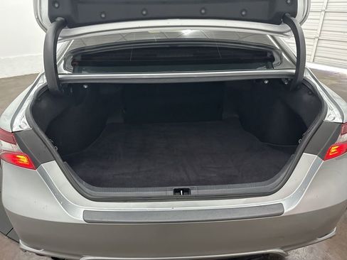 Used 2022 Toyota Camry SE image 24