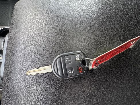 Used 2014 Ford F150 FX4 w/ Equipment Group 402A Luxury image 42