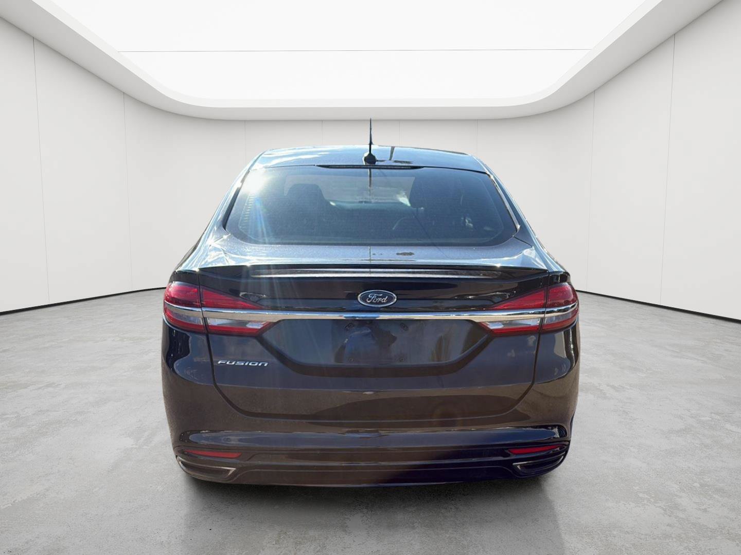Used 2018 Ford Fusion SE w/ Equipment Group 201A AWD/4WD image 5