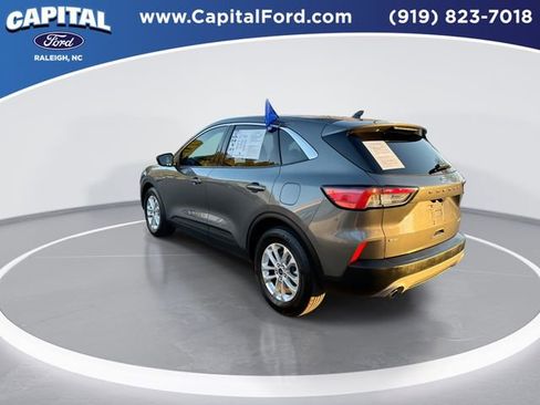 Certified 2022 Ford Escape SE w/ Convenience Package image 6