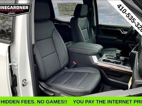 New 2026 GMC Sierra 1500 Elevation w/ Elevation Premium Package AWD/4WD image 8