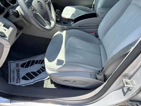 Used 2011 Buick LaCrosse CX FWD image 21