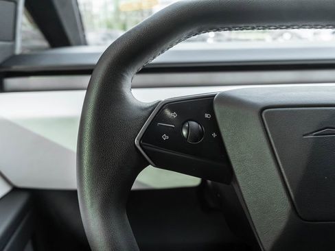 Used 2024 Tesla Cybertruck AWD Crew Cab image 23