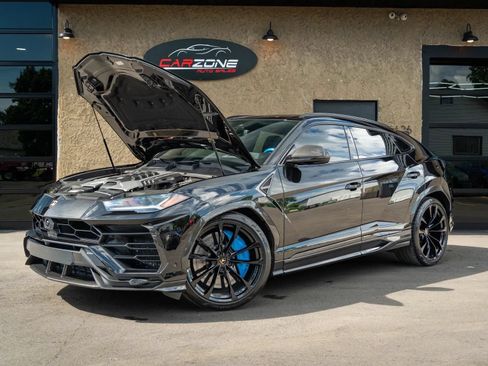 Used 2021 Lamborghini Urus AWD/4WD image 12