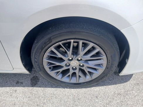 Used 2018 Lexus ES 350 w/ Premier Package FWD image 21