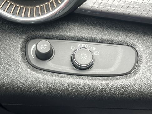 Used 2024 Chevrolet Trax ACTIV w/ Driver Confidence Package image 23