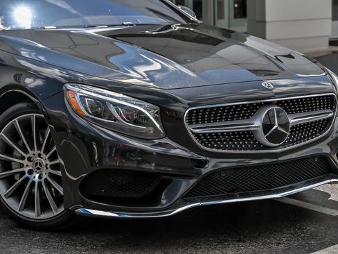 Used 2017 Mercedes-Benz S 550 4MATIC Coupe image 2