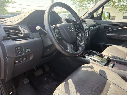 Used 2021 Honda Pilot Black Edition image 4