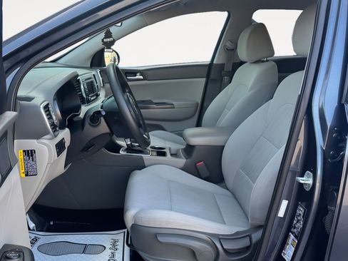 Used 2019 Kia Sportage LX AWD/4WD image 12