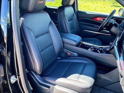 Used 2025 Chevrolet Traverse Z71 AWD/4WD image 29