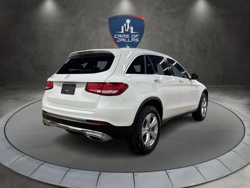 Used 2018 Mercedes-Benz GLC 300 image 5