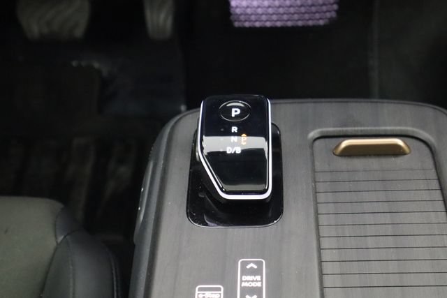 Used 2023 Nissan Ariya FWD image 30