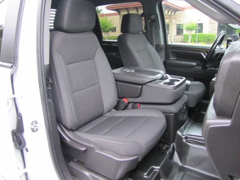 Used 2024 Chevrolet Silverado 2500 LT w/ Convenience Package AWD/4WD image 14