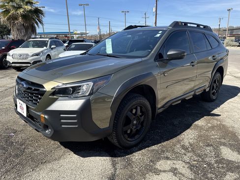 Used 2023 Subaru Outback Wilderness image 7