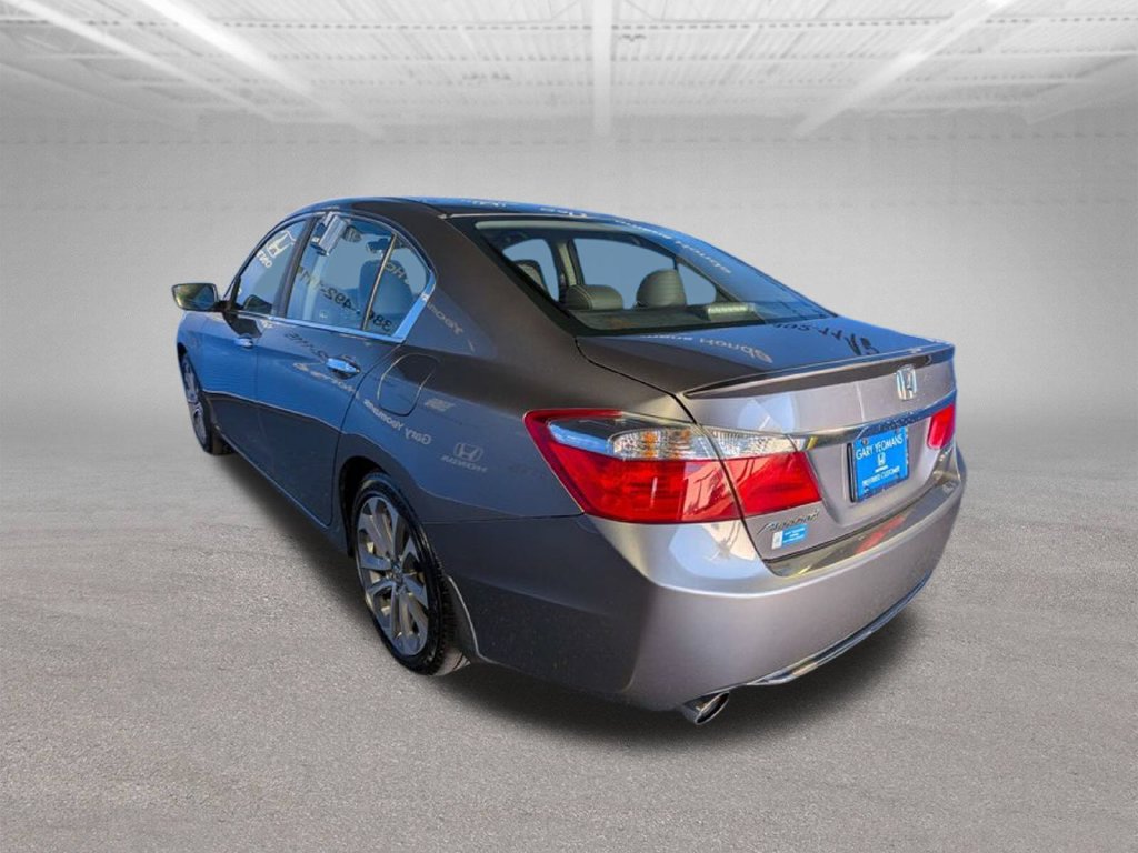 Used 2014 Honda Accord Sport image 7
