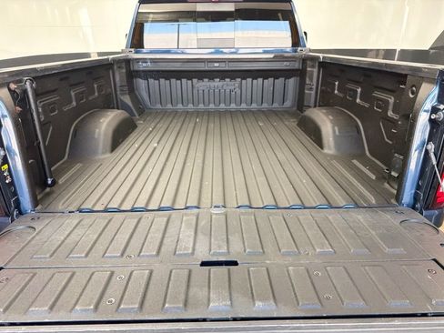 Used 2020 GMC Sierra 2500 AT4 w/ AT4 Premium Package AWD/4WD image 34