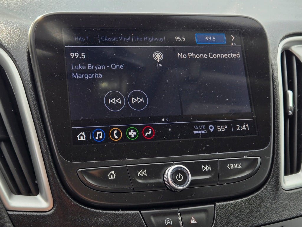 Used 2024 Chevrolet Malibu LT FWD image 22