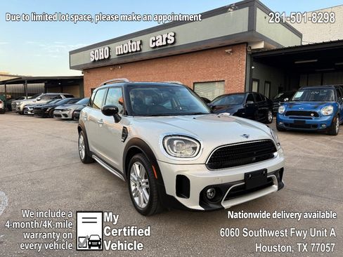 Used 2022 MINI Cooper Countryman image 1