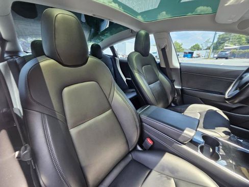 Used 2019 Tesla Model 3 image 54