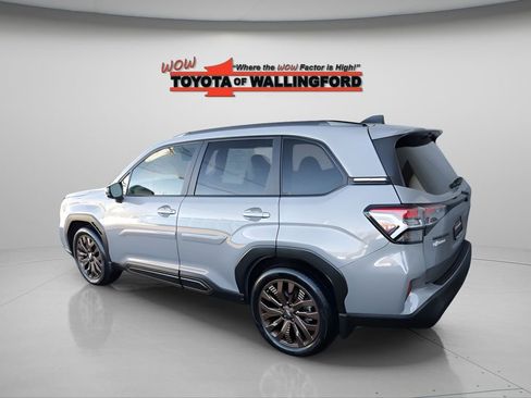 Used 2025 Subaru Forester Sport image 6