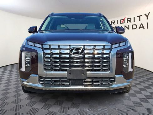 Used 2024 Hyundai Palisade Calligraphy AWD/4WD image 2