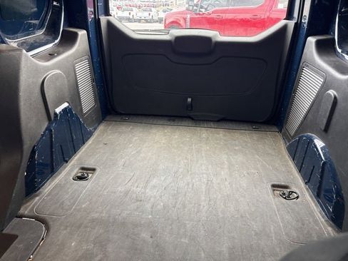 Used 2017 Ford Transit Connect XL image 16