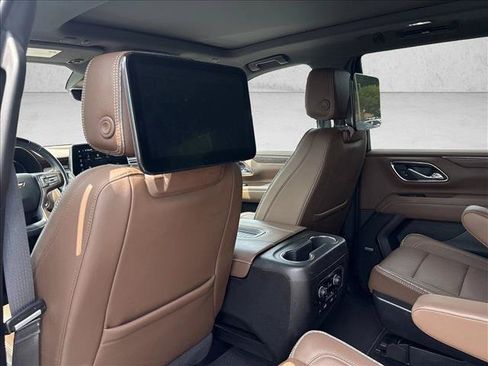 Used 2024 Chevrolet Tahoe High Country w/ Advanced Technology Package AWD/4WD image 21