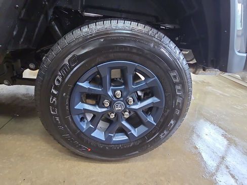 New 2026 Jeep Gladiator Sport AWD/4WD image 34