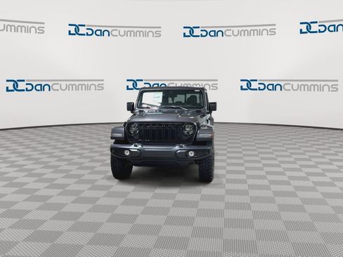 New 2026 Jeep Gladiator Sport AWD/4WD image 3