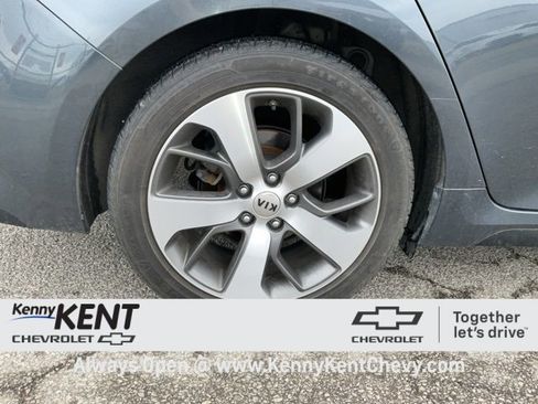 Used 2020 Kia Optima S image 8