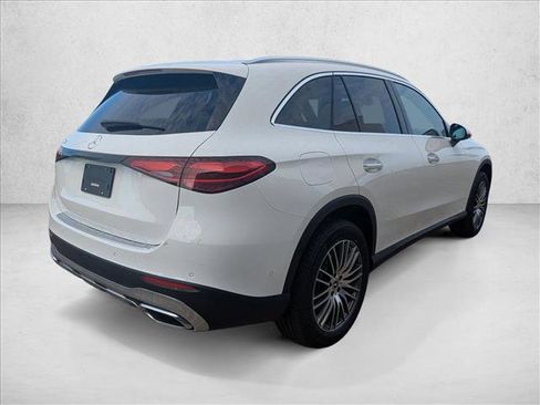 Used 2026 Mercedes-Benz GLC 300 image 5