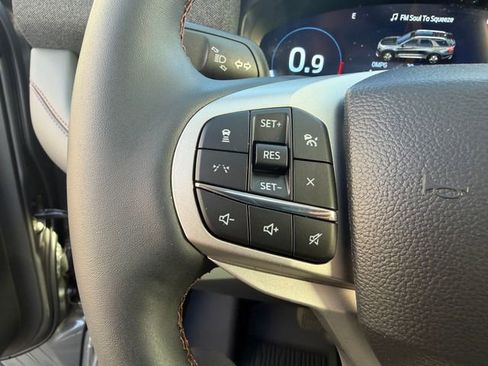 New 2026 Ford Explorer Active w/ Active Comfort Package image 13