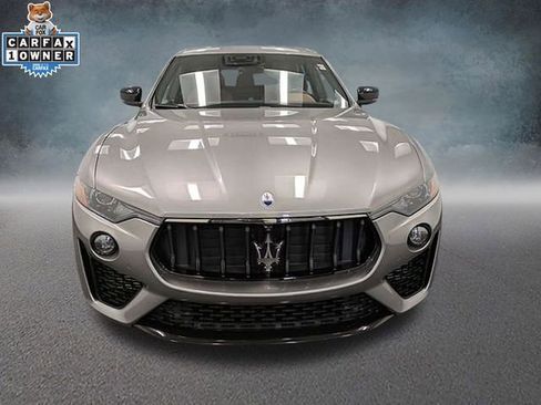 Used 2022 Maserati Levante Modena AWD/4WD image 2