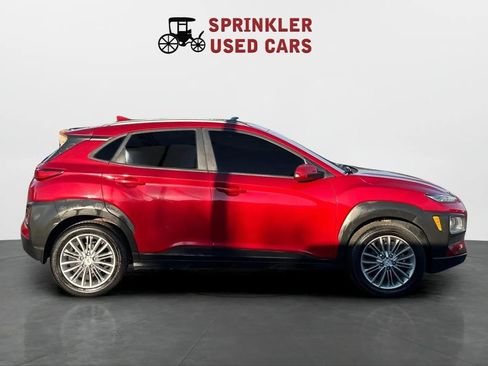 Used 2019 Hyundai Kona SEL w/ SEL Tech Package 02 FWD image 3