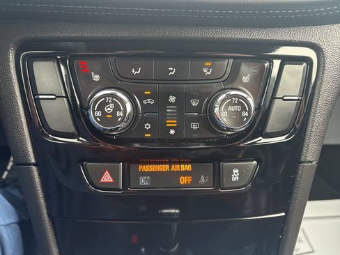 Used 2017 Buick Encore Essence image 26