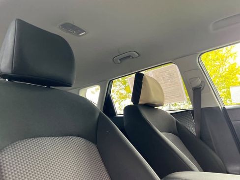 Used 2022 Kia Soul LX image 17