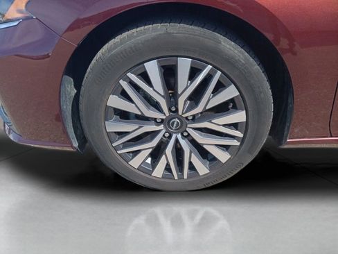 Used 2024 Nissan Altima 2.5 SV image 27