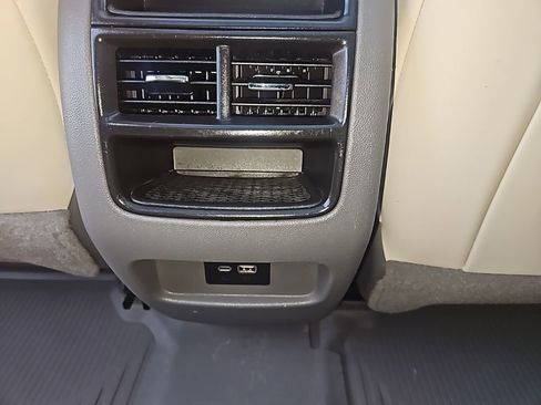 Used 2021 Cadillac XT5 Premium Luxury w/ LPO, Floor Liner Package image 23