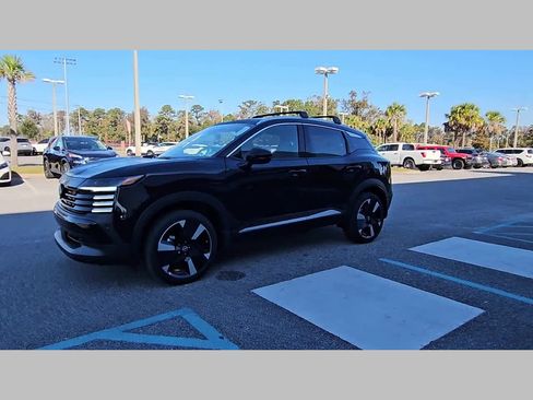 New 2026 Nissan Kicks SR w/ Cold Weather Package image 21